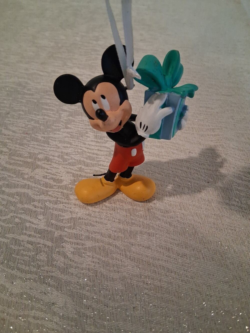 Hallmark Disney Mickey Mouse Holding Gift Box Present Christmas Tree Ornament...